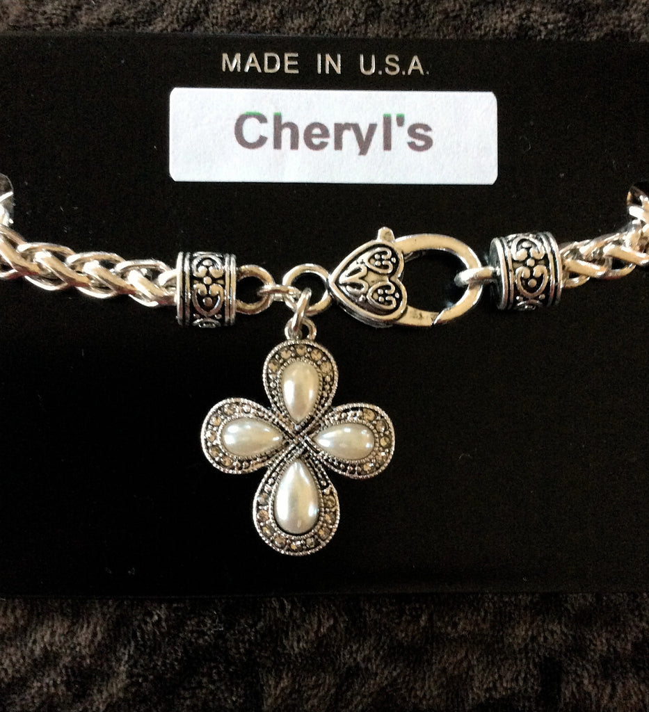 Pearl Cross Clasp Bracelet